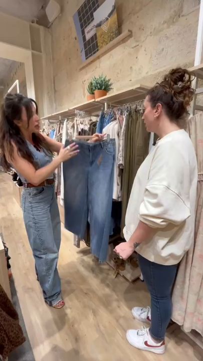 Jean wide leg et morphologie en A : le duo gagnant